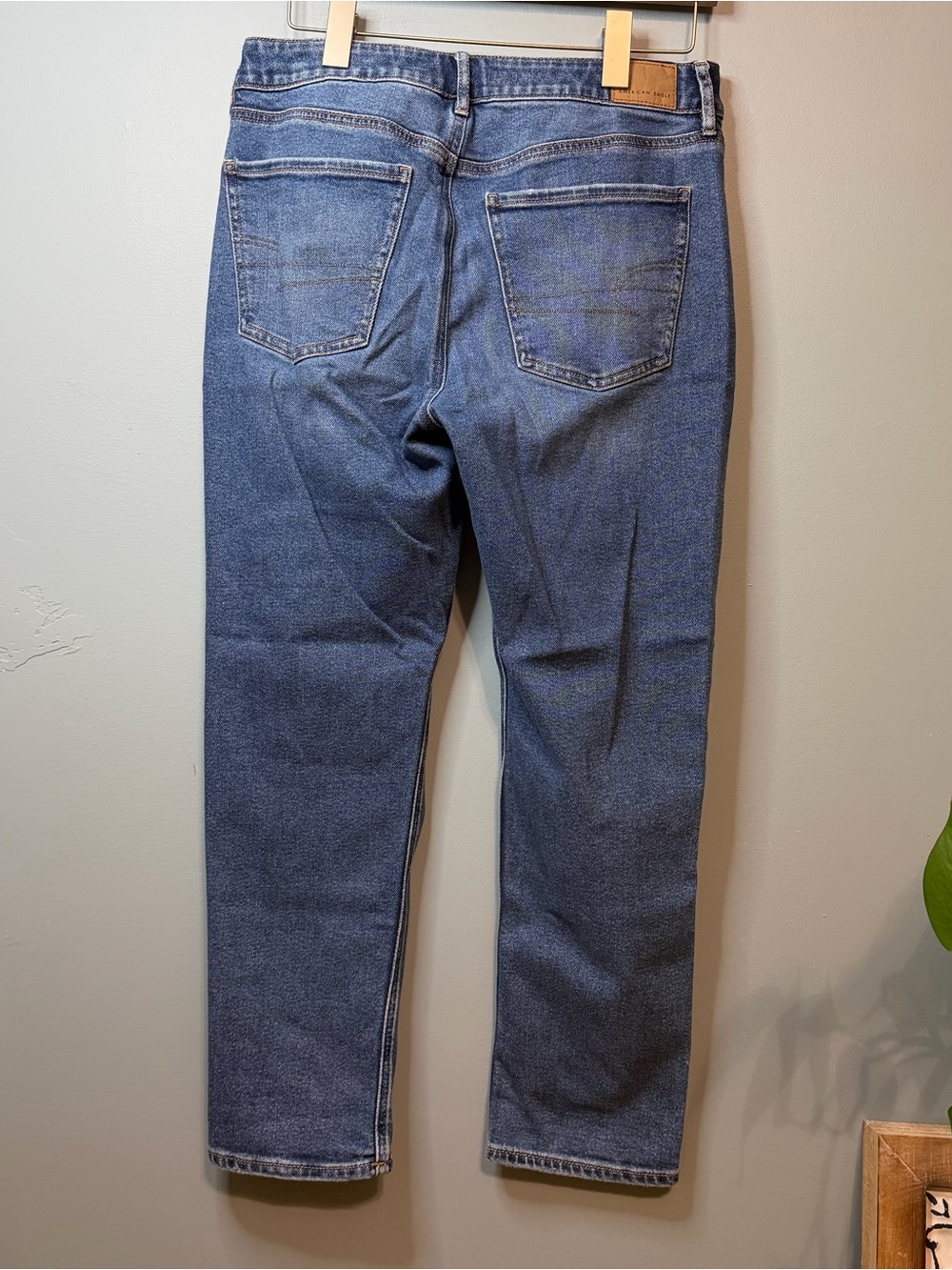 American Eagle Outfitters Tomgirl Stretch Blue Jeans Button Fly. Size 4 Short - Picture 9 of 14